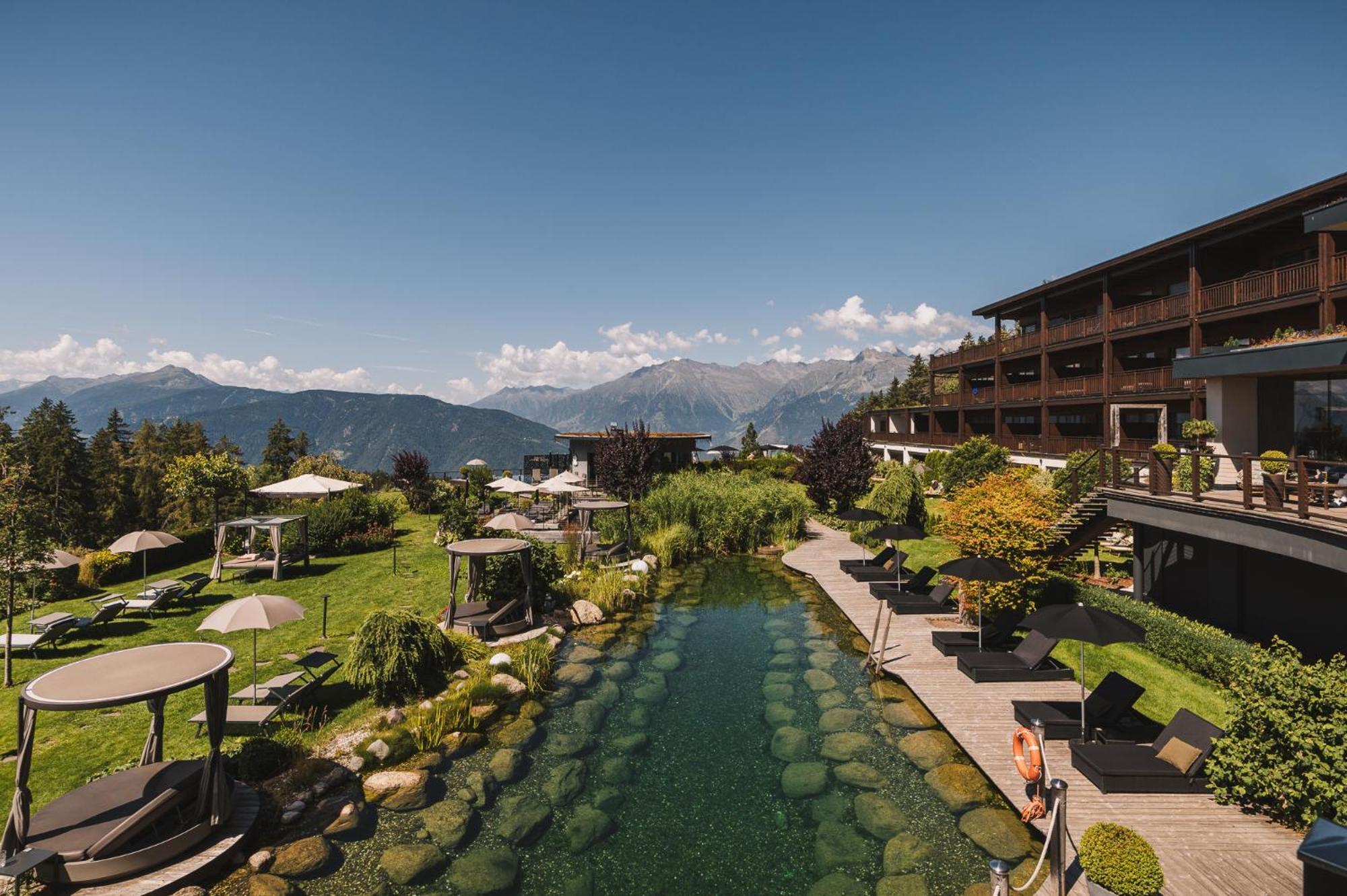 Hotel Chalet Mirabell Hafling Exterior photo