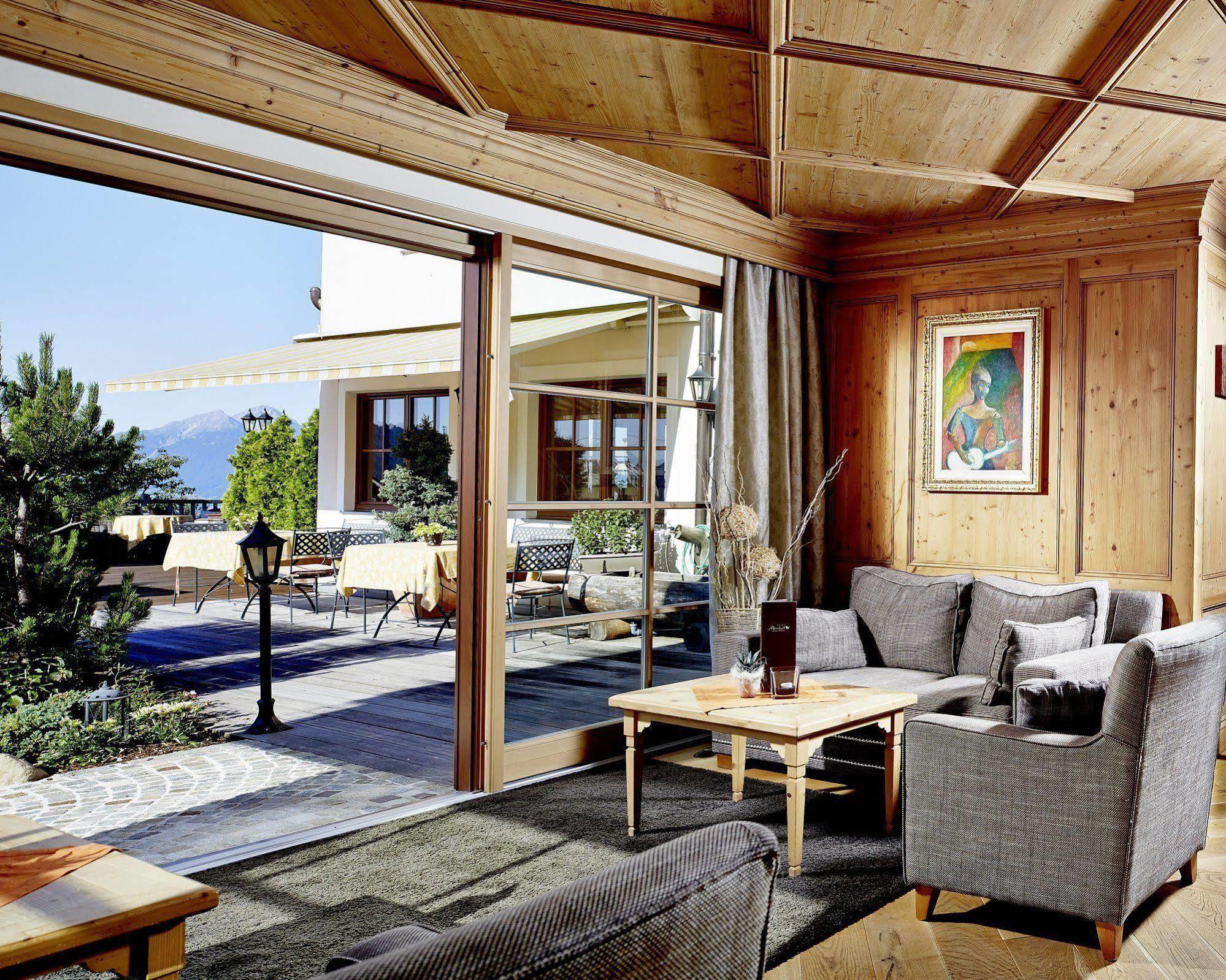 Hotel Chalet Mirabell Hafling Exterior photo